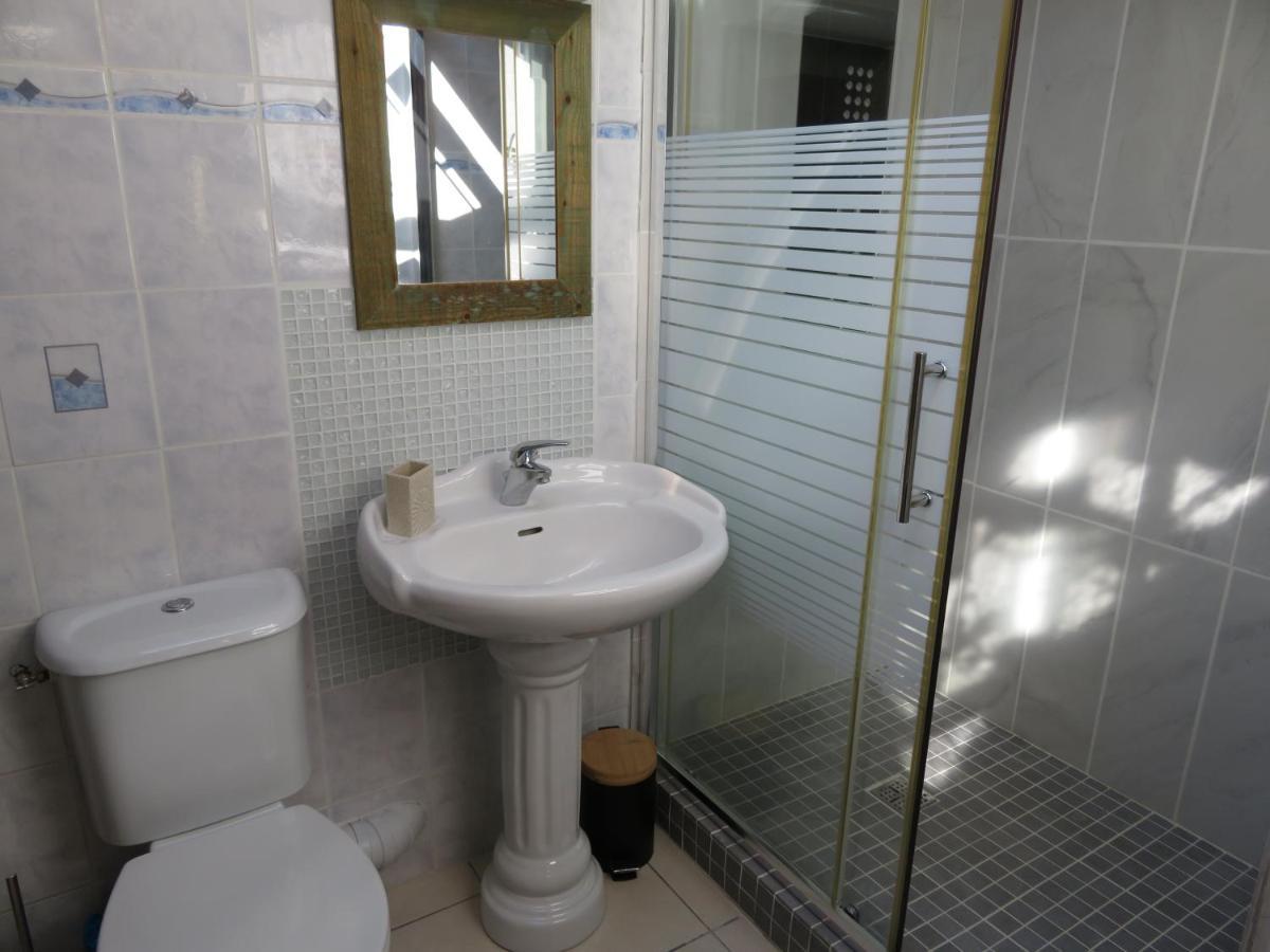 Ferienwohnung Au Bonheur Suspendu Pont-en-Royans Exterior foto
