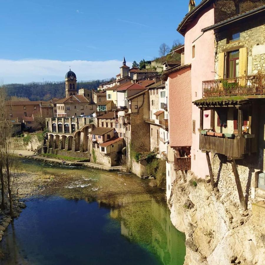 Ferienwohnung Au Bonheur Suspendu Pont-en-Royans Exterior foto