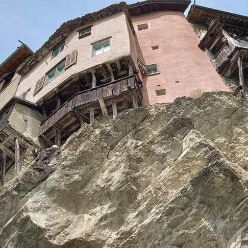 Ferienwohnung Au Bonheur Suspendu Pont-en-Royans Exterior foto